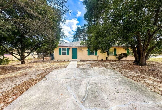 585 N Scenic Hwy in Babson Park, FL - Building Photo - Building Photo