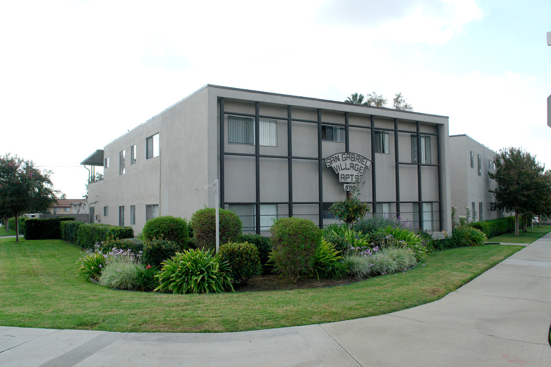 500 Anderson Way in San Gabriel, CA - Building Photo