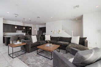 7349 E Vista Bonita Dr in Scottsdale, AZ - Building Photo - Building Photo