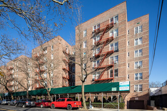 3203 Nostrand Ave in Brooklyn, NY - Building Photo - Building Photo