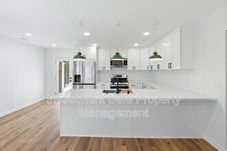 4026 Charles St in La Mesa, CA - Building Photo - Building Photo