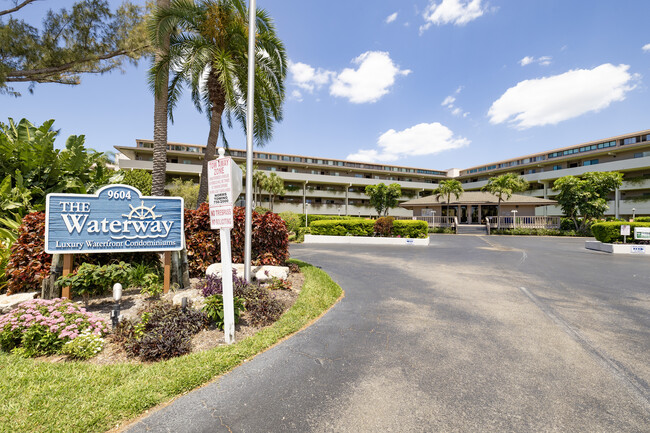 The Waterway in Bradenton, FL - Building Photo - Building Photo