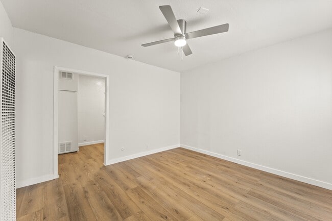 2627 West Blvd in Los Angeles, CA - Building Photo - Building Photo