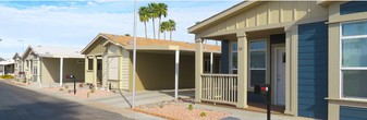Windsor Park in Mesa, AZ - Building Photo