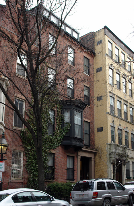 12 Hancock St in Boston, MA - Foto de edificio