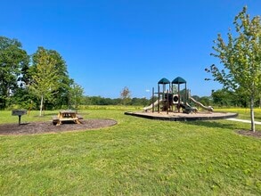 Endura Park Duplexes and Townhomes in Siloam Springs, AR - Foto de edificio - Building Photo