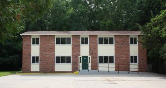 421-425 Longview St in Midland, MI - Building Photo