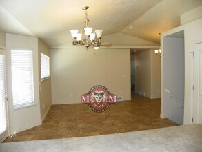 5357 Leila Ln in Herriman, UT - Building Photo - Building Photo