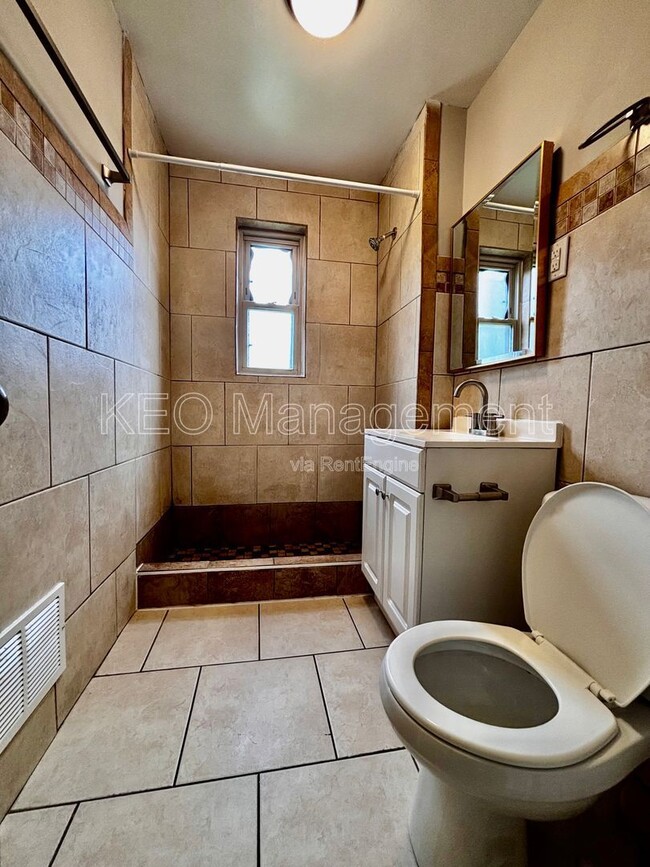 231 E Xenia Dr in Fairborn, OH - Building Photo - Building Photo