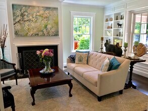 70 Sumner St in Newton, MA - Building Photo - Building Photo