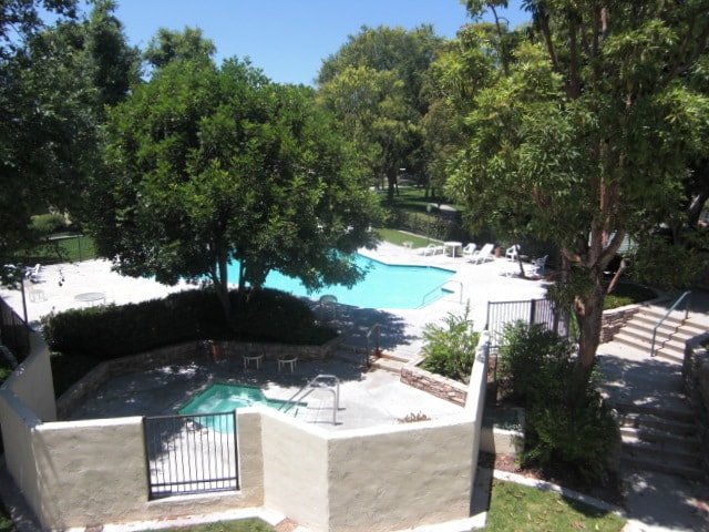 property at 3643 S Bear St