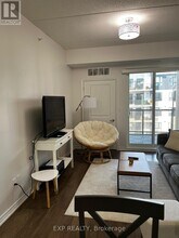 1284 Gordon St in Guelph, ON - Building Photo - Building Photo