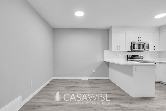 11331-11126 126 St NW in Edmonton, AB - Building Photo - Building Photo