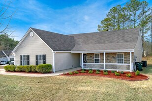 185 Vintage Dr in Covington, GA - Building Photo