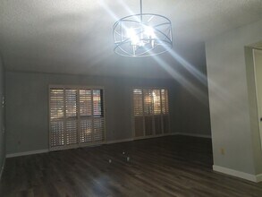 2626 Cleo Ct in Bakersfield, CA - Building Photo - Building Photo