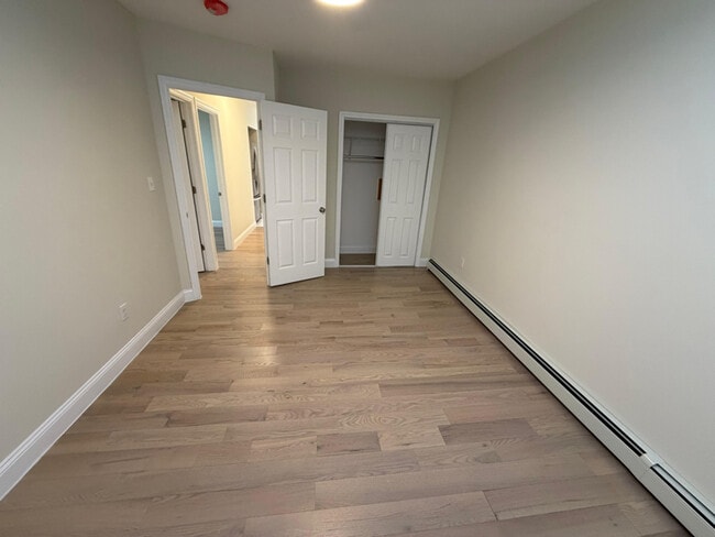 61-06 171st St in Queens, NY - Building Photo - Building Photo