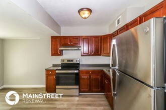 1753 Maxine St in Memphis, TN - Building Photo - Building Photo