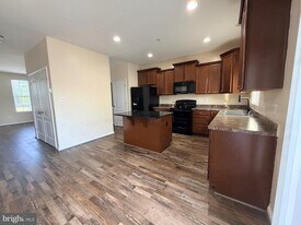 11789 Sunset Ridge Pl in Waldorf, MD - Building Photo