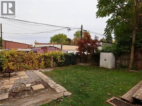 22 St Leger St in Kitchener, ON - Building Photo - Building Photo