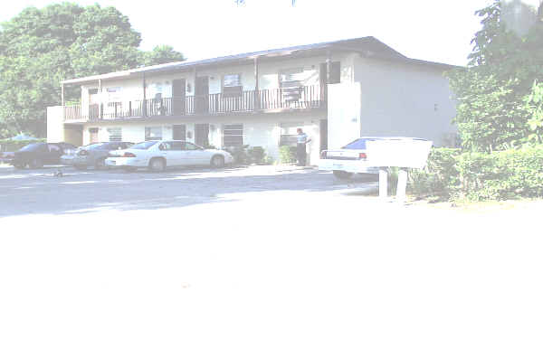 912 N Vermont Ave in Lakeland, FL - Building Photo