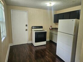 2113 Mount Herman St, Unit B in Jacksonville, FL - Building Photo