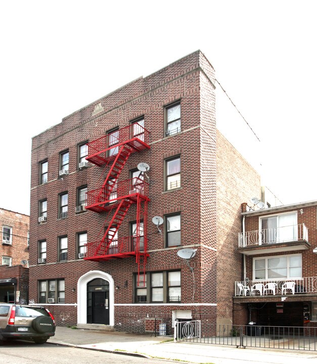 1513-1515 W 7th St in Brooklyn, NY - Foto de edificio