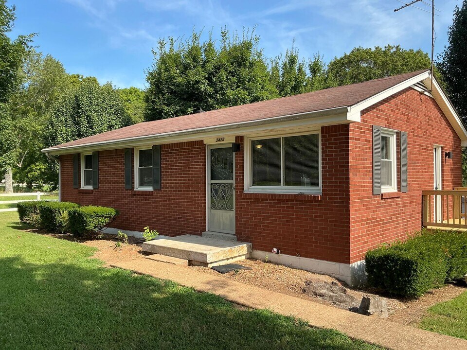3475 Sango Rd in Clarksville, TN - Building Photo