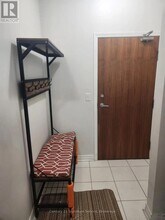 33 Elm Dr W in Mississauga, ON - Building Photo - Building Photo