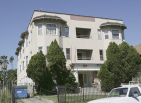 1233 Elden Ave Apartamentos