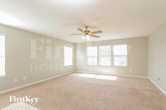 3643 Creekside Dr in Gastonia, NC - Building Photo - Building Photo
