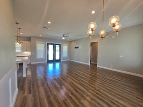 279 SW Buttercup Dr in Lake City, FL - Building Photo - Building Photo