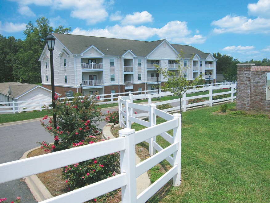 Clay's Point Duplexes Apartments Elizabethtown, KY Apartments For Rent