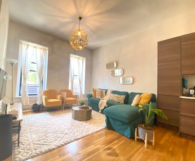 10 Monticello Ave in Jersey City, NJ - Building Photo - Building Photo