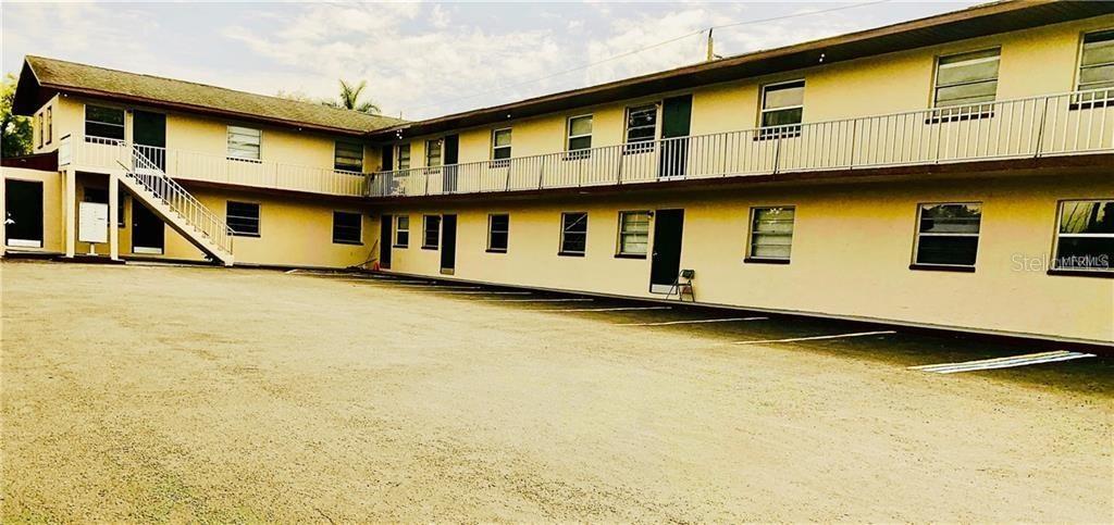 2700 Palmadelia Ave in Sarasota, FL - Building Photo