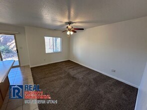3155 S Hidden Valley Dr in Saint George, UT - Building Photo - Building Photo