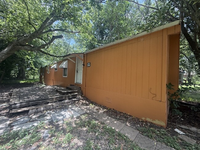property at 412 North St
