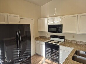 6570 S Cypress Point Dr in Chandler, AZ - Building Photo - Building Photo