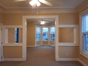 123 Ontario St, Unit 123-3 in Cohoes, NY - Building Photo - Building Photo
