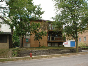 1015 Vaughn in Ann Arbor, MI - Building Photo - Building Photo