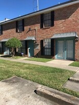 7091 Perkins Place Ct, Unit 7091 in Baton Rouge, LA - Building Photo