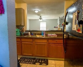 6820 Petre Dr in Houston, TX - Building Photo - Building Photo