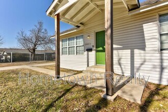 2011 NW 26th St in Oklahoma City, OK - Building Photo - Building Photo