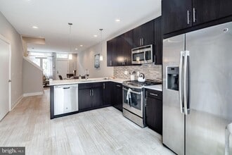 920 N 5th St in Philadelphia, PA - Building Photo - Building Photo