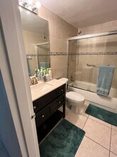 3505 S Ocean Dr in Hollywood, FL - Building Photo - Building Photo