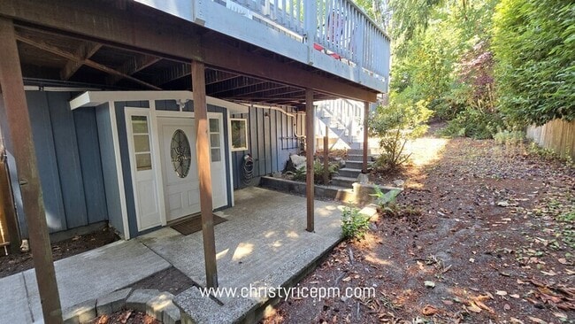property at 13709 SE 23rd St