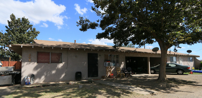 5037 Keyes Rd in Hughson, CA - Building Photo - Building Photo