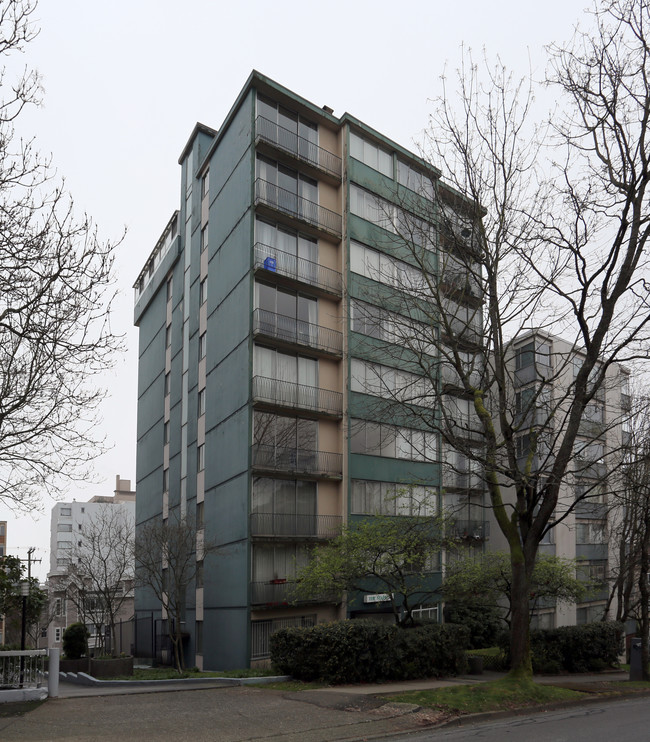 The Starlite in Vancouver, BC - Building Photo - Building Photo