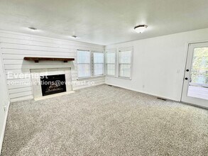 5117 S Lions Ave in Broken Arrow, OK - Building Photo - Building Photo