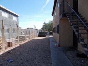 1316 N 21st St in Las Vegas, NV - Building Photo - Building Photo