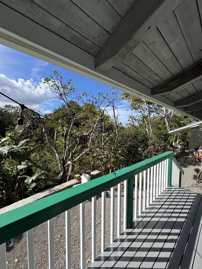 3655 Brewer Rd in Makawao, HI - Building Photo - Building Photo